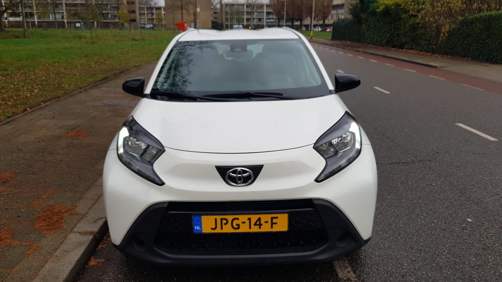 Toyota Aygo X - 1.0 VVT-i MT play - AutoWereld.nl