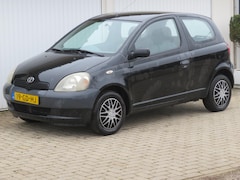 Toyota Yaris - 1.0-16V VVT-i Terra APK: tm 22 september 2026