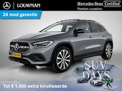 Mercedes-Benz GLA-Klasse - 200 Luxury Line | Night pack | Panorama schuif/kanteldak | Trekhaak | MultiBeam Led lights