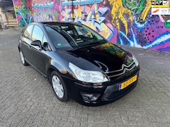 Citroën C4 - 1.4 16V Prestige navigatie airco elektrische ramen sport velgen zeer leuke auto nette staa