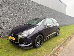 DS 3 - 3 1.2 Ultra Prestige 110pk Camera