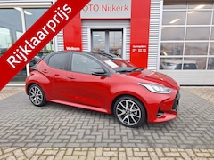 Toyota Yaris - 1.5 Hybrid Executive *NL auto met trekhaak