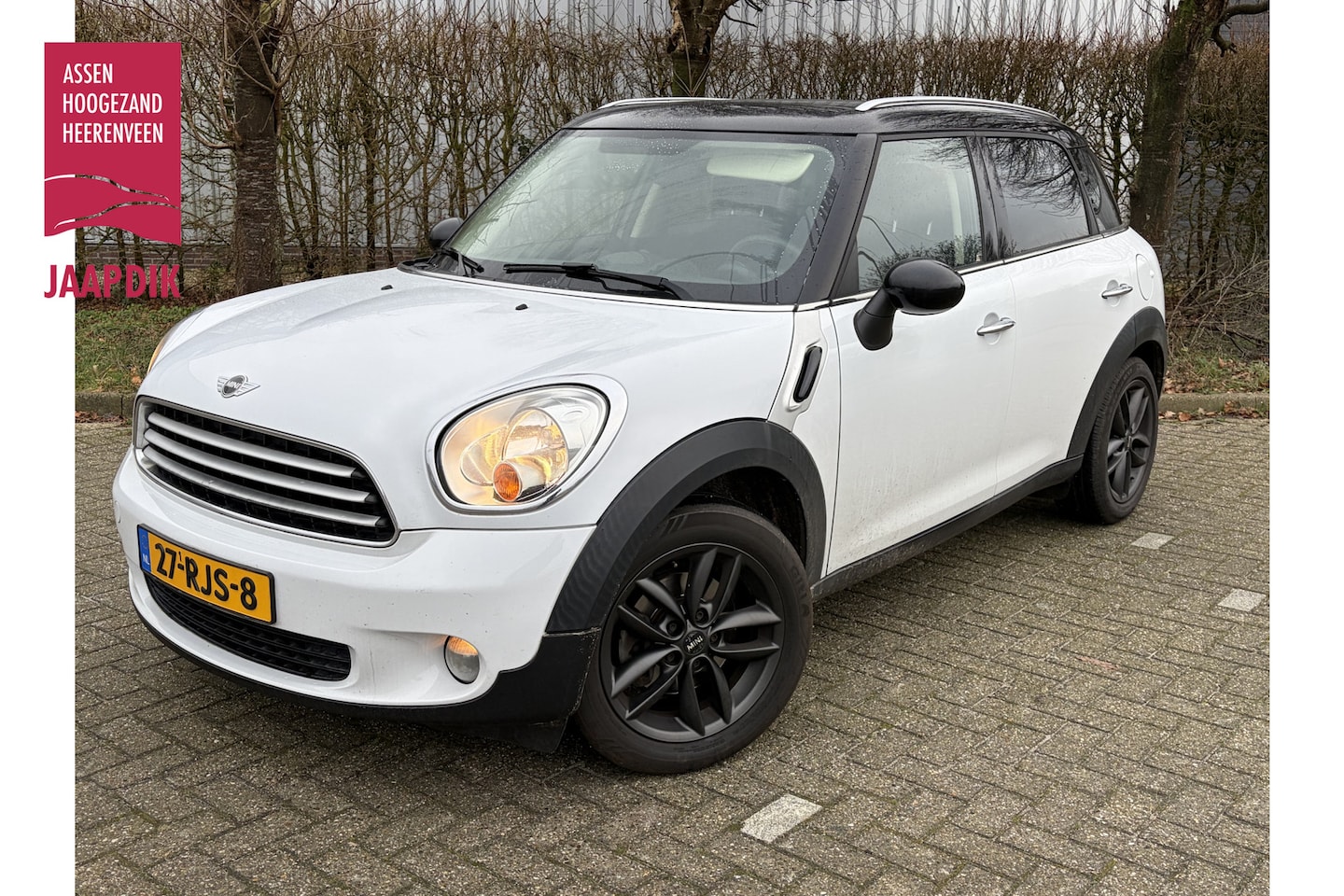 MINI Countryman - Mini BJR 2011 1.6 123 PKCooper ANTRACIET LMV | AIRCO | NAVI | TWO-TONE | MISTLAMPEN - AutoWereld.nl