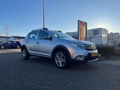 Dacia Sandero Stepway - 0.9 TCe Bi-Fuel SL | Airco | LPG | Winterbanden 16" | Dakrailing