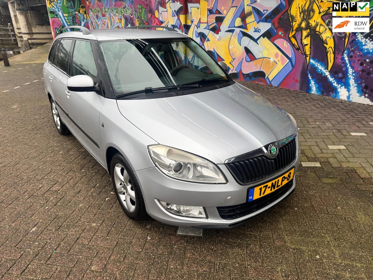Skoda Fabia Combi - 1.2 TDI Greenline airco elektrische ramen centrale vergrendeling mooie auto distributie ve - AutoWereld.nl