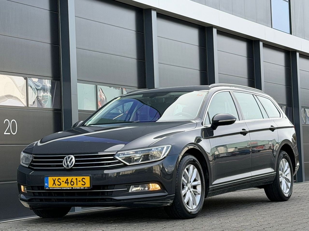 Volkswagen Passat Variant - 2.0 TDI Navi Clima AUTOMAAT - AutoWereld.nl