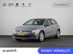 Volkswagen Golf - 1.0 TSI Life 110pk 6bak| Navigatie| LM-velgen| Keyless start| Parksensors