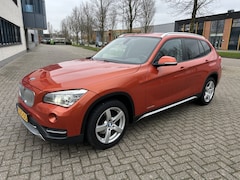 BMW X1 - sDrive20i Executive XENON STOELVW PDC CRUISE