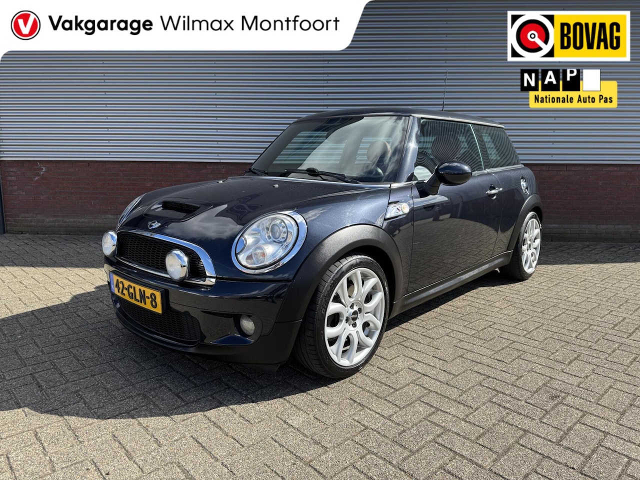 MINI Cooper S - Mini 1.6 S|Automaat|Leder|Cruise|Clima|Navi|Glazen dak - AutoWereld.nl