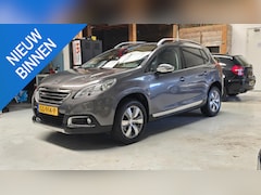 Peugeot 2008 - 1.2 PureTech Allure Navi, Panodak, Dealer onderh, Bluetooth,
