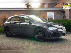 Volkswagen Golf - 1.4 eHybrid Style 204 PK 1e Eig R-Line Adaptive Side-Assist Pano Massage 19''