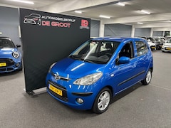 Hyundai i10 - 1.1 Dynamic XL met Parkeersensor Achterbumper, Airco en LM-velgen