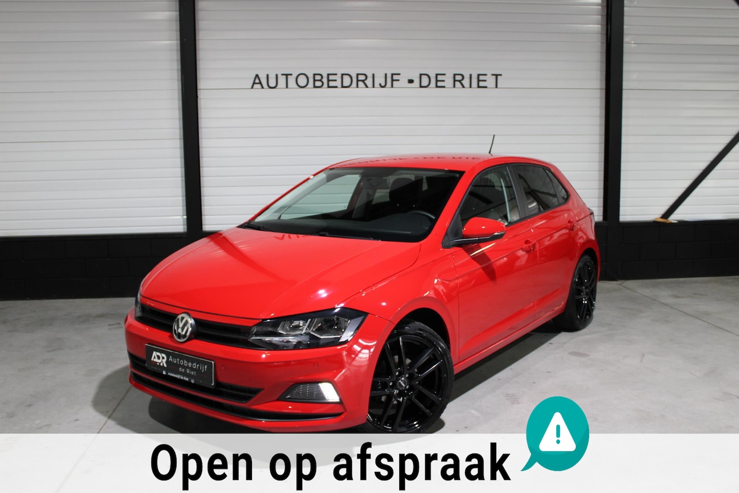 Volkswagen Polo - 1.0 18inch Rial / PDC V+A / STOELVER / AIRCO / WEINIG KM /Dealer onderhouden - AutoWereld.nl