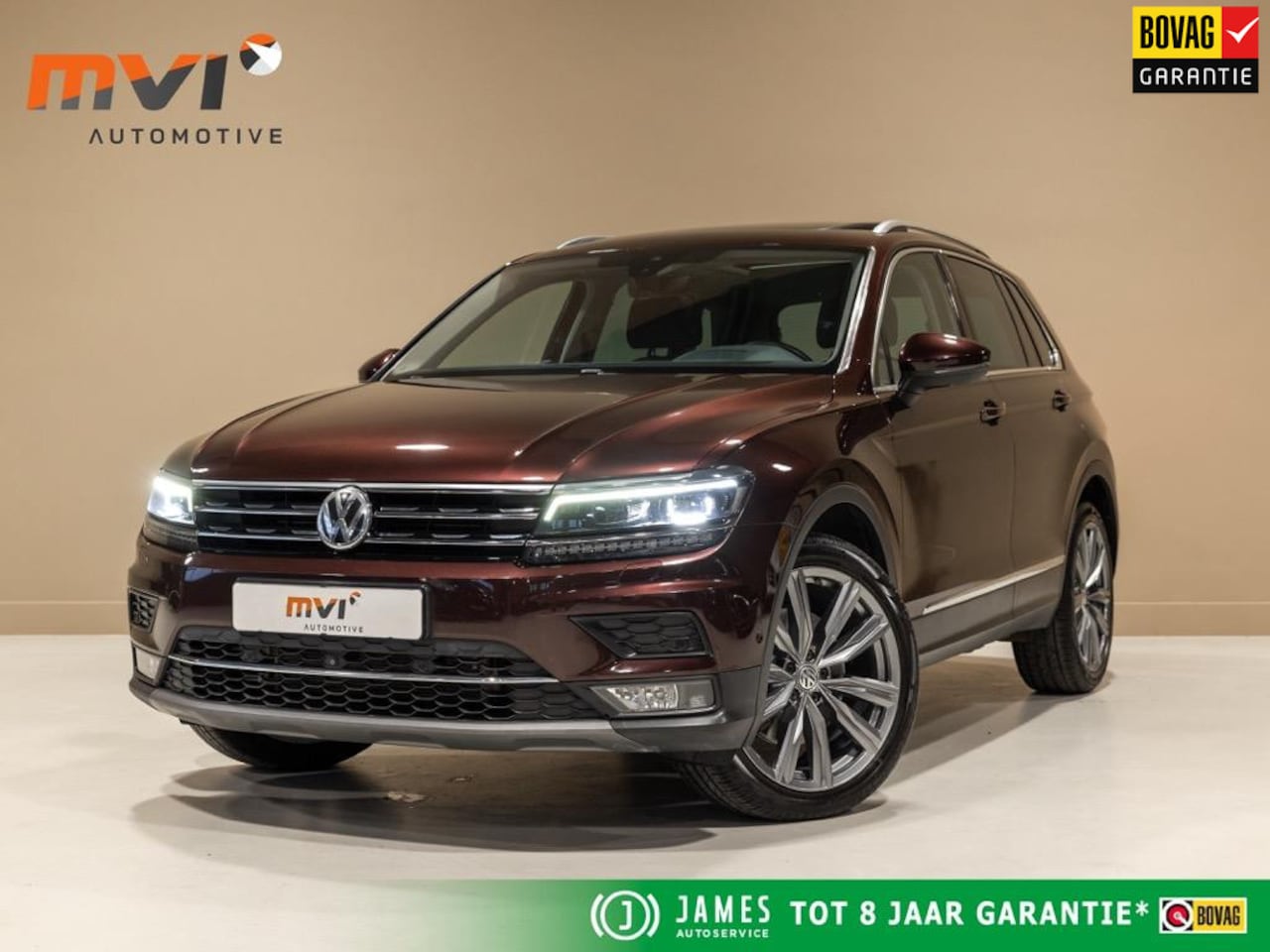 Volkswagen Tiguan - 2.0 TSI 4Motion Highline / 220pk / Panoramadak / Trekhaak / Leder - AutoWereld.nl