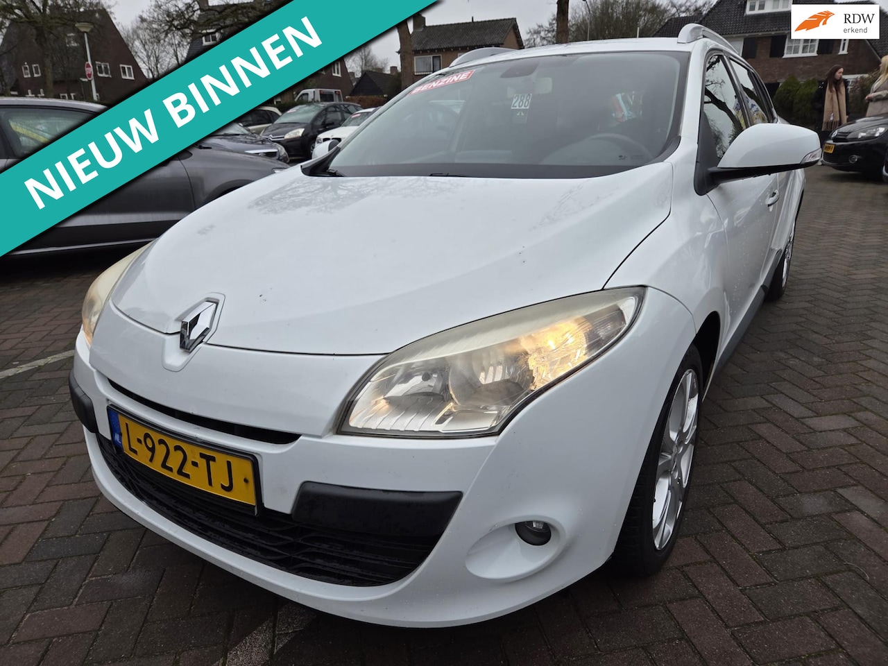Renault Mégane Estate - 1.4 TCE Dynamique NETTE AUTO RIJDT EN SCHAKELT GOED - AutoWereld.nl