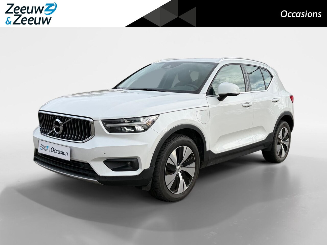 Volvo XC40 - 1.5 T5 Recharge Business Pro | Parkeersensoren | Telefoon | Lichtmetalen velgen | Climate - AutoWereld.nl