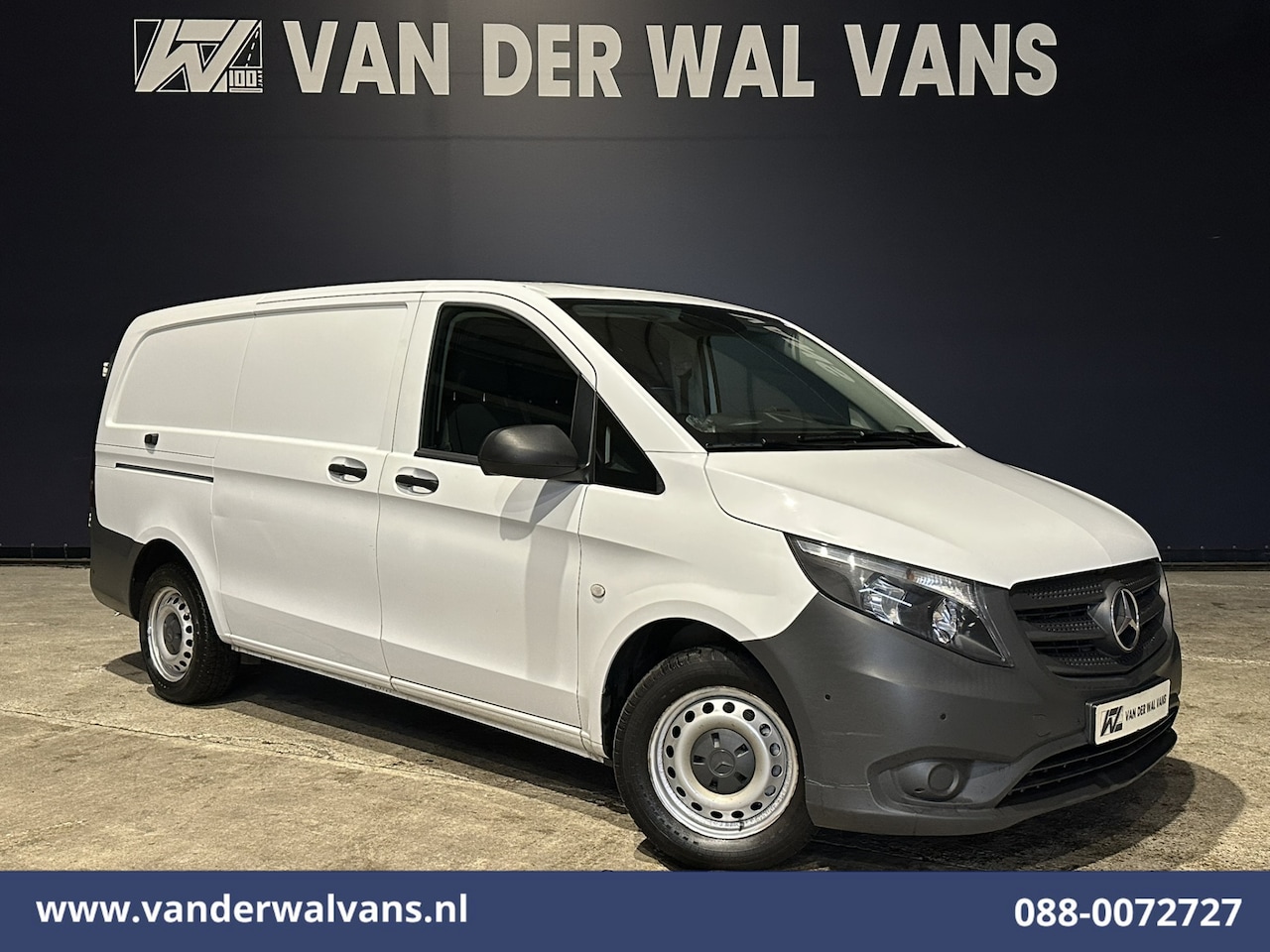Mercedes-Benz Vito - 114 CDI 136pk L2H1 Euro6 Airco | Camera | Bijrijdersbank | Cruisecontrol | Trekhaak Parkee - AutoWereld.nl