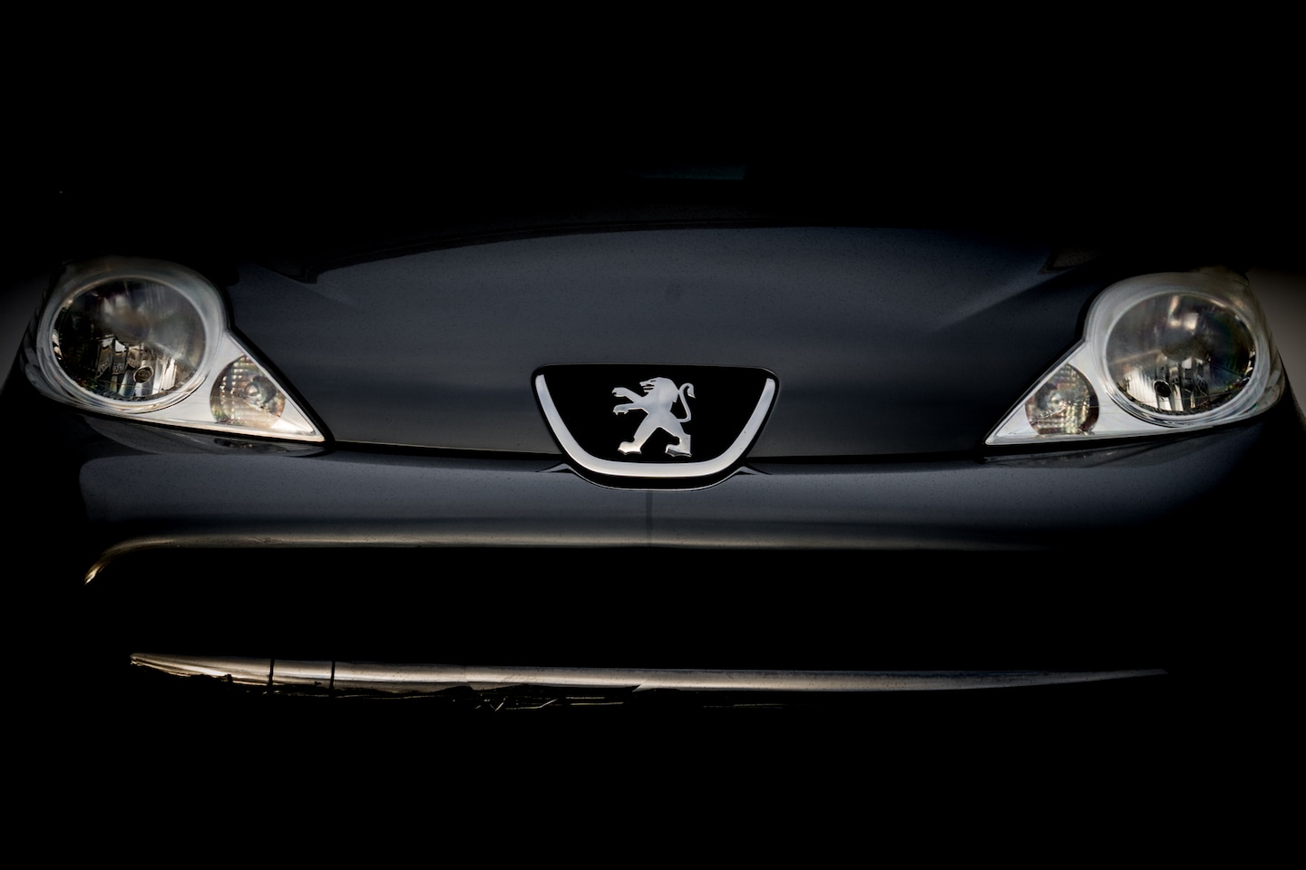 Peugeot 107 - 1.0-12V Millesim 200 | Airco | Stuurbekr. | Centr. vergr. | APK Aug 2026 - AutoWereld.nl