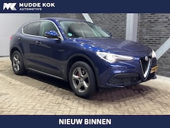 Alfa Romeo Stelvio - 2.0 T AWD B-Tech | Stoel+Stuur+Voorruitverwarming | Camera | Getint Glas