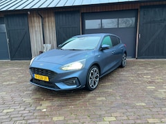 Ford Focus - 1.5 EcoBoost ST Line Business, ZEER NETJES , TREKHAAK