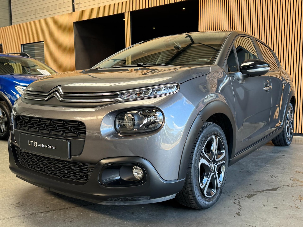Citroën C3 - 1.2 PureTech S&S Feel Automaat Carplay|Airco|Cruise|APK - AutoWereld.nl