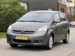 Toyota Verso - 1.8 VVT-i Dynamic Navigatie*Clima*NAP*LM velgen*Parkeersensoren*Nieuwe koppeling
