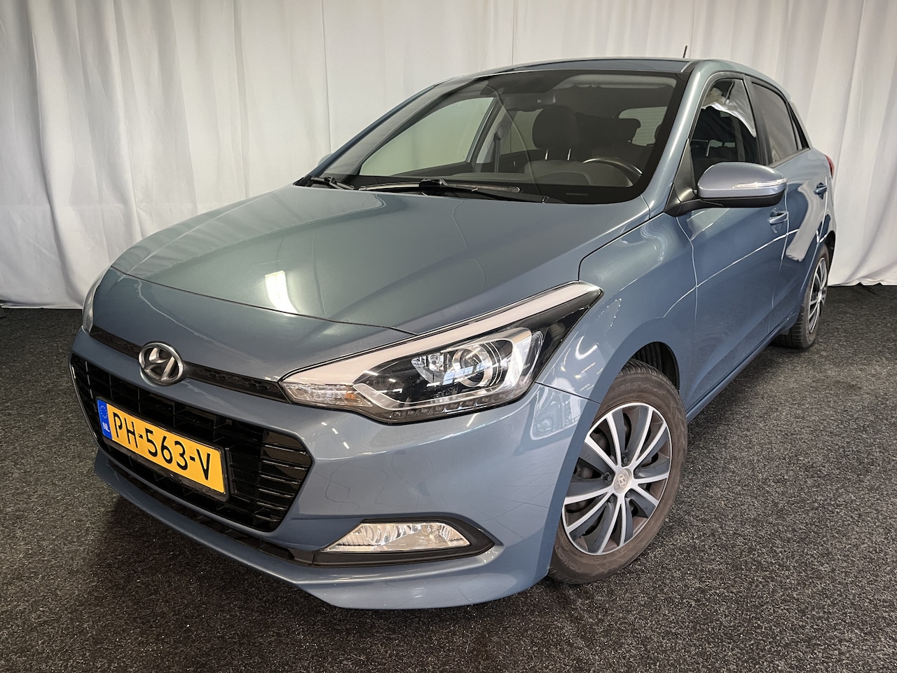 Hyundai i20 - 1.0 T-GDI Comfort ECC/CRUISE/CAMERA/TREKHAAK - AutoWereld.nl