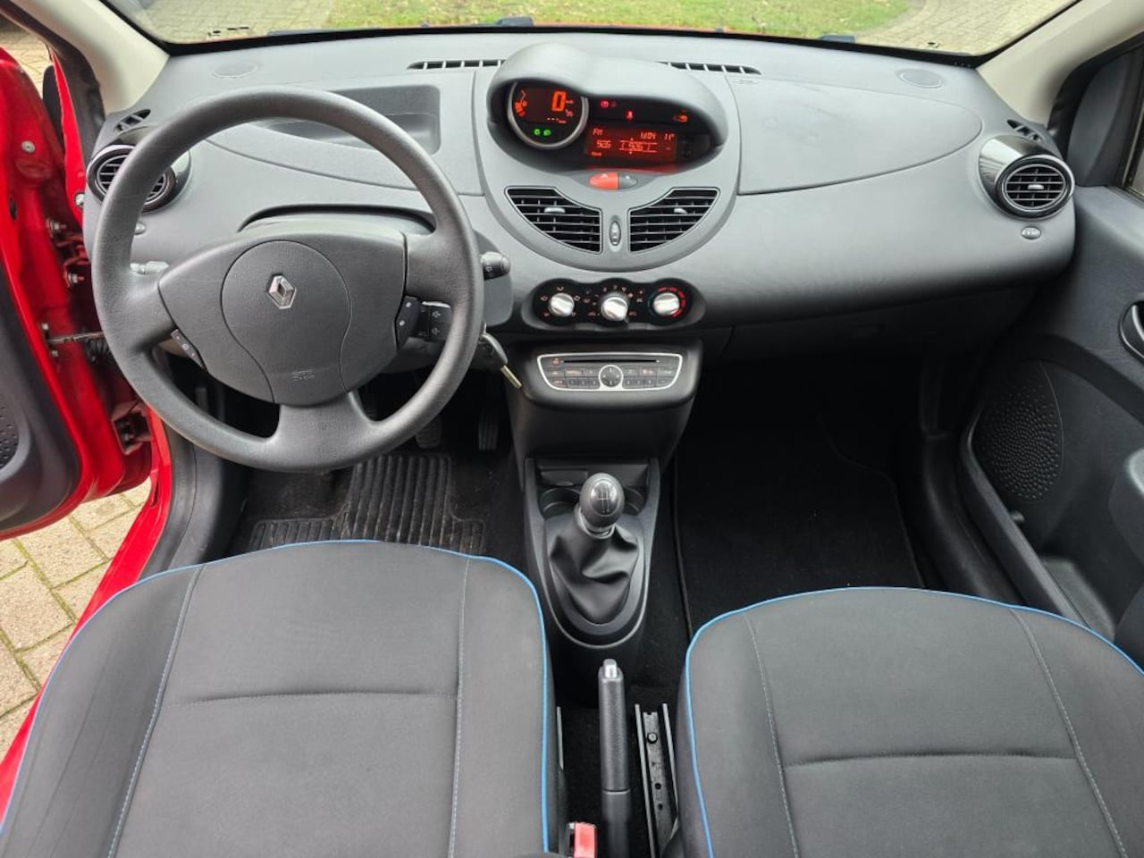 Renault Twingo - 1.2-16V Collection 1.2 16V Collection - AutoWereld.nl