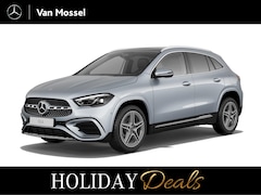 Mercedes-Benz GLA-Klasse - 180 Business Solution AMG / Stoelverwarming / Achteruitrijcamera / Night-Pakket / Panorama