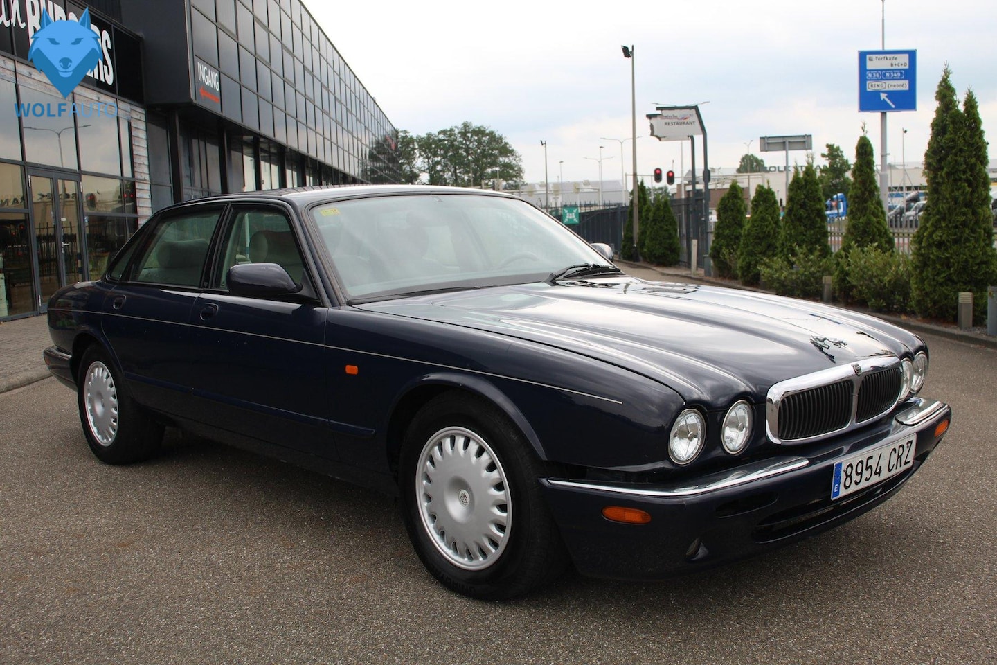 Jaguar XJ - 3.2 V8 Executive 3.2 V8 Executive - AutoWereld.nl
