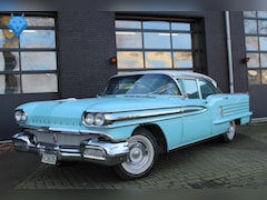 Oldsmobile Ninety-Eight - 98 Rocket v8