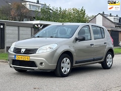 Dacia Sandero - 1.2 Ambiance 1e Eigenaar*Airco*NAP*Trekhaak*Dealer onderhouden