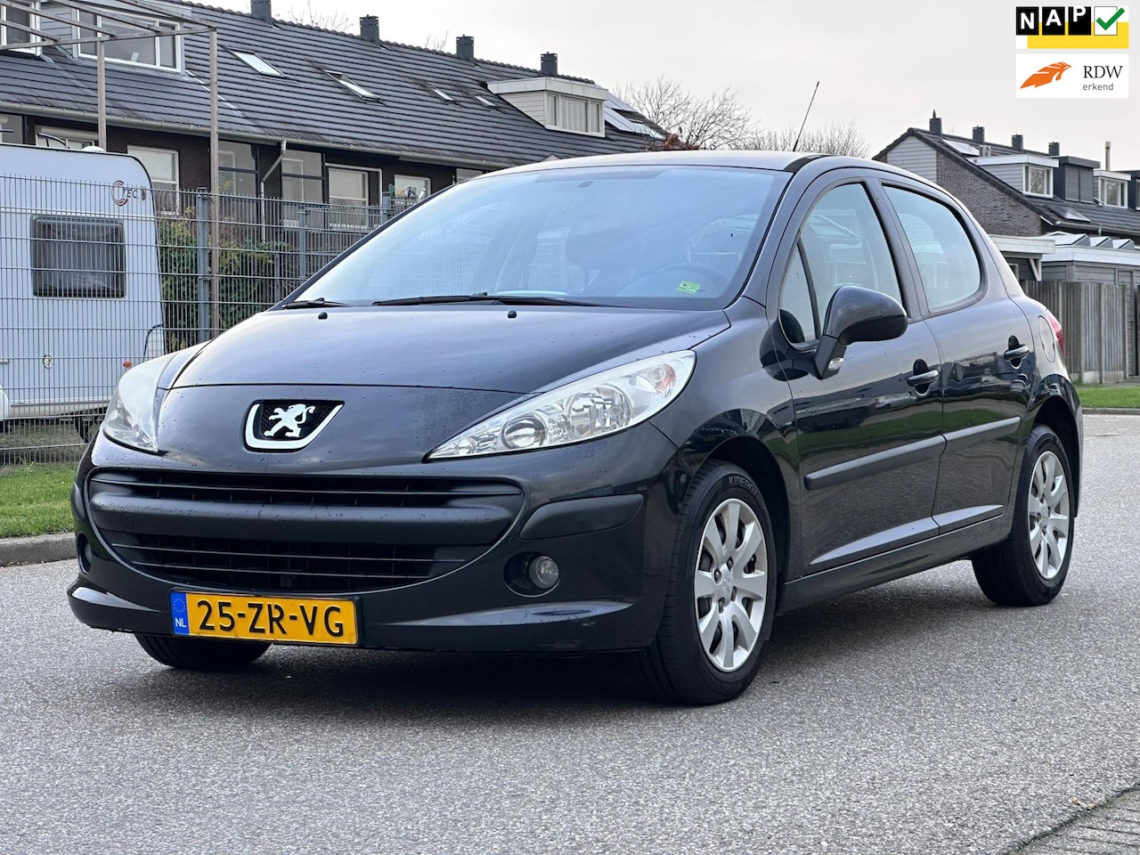 Peugeot 207 - 1.4 VTi Cool 'n Blue 1e Eigenaar*5DR*Navigatie*Cruise*Airco*NAP*LM velgen* - AutoWereld.nl