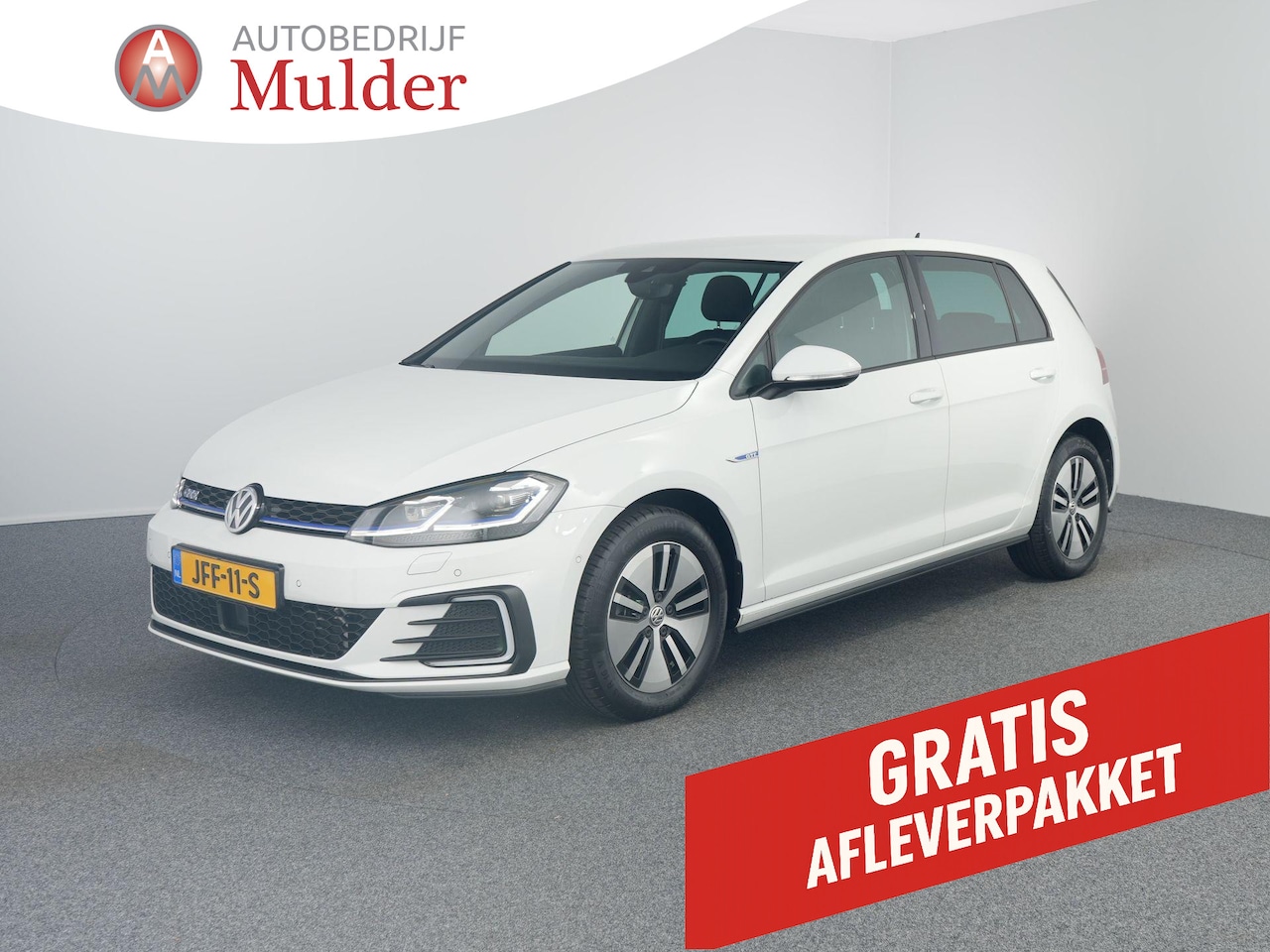 Volkswagen Golf - 1.4 eHybrid GTE | Dealer onderhouden | Standkachel  | ACC | LED | - AutoWereld.nl