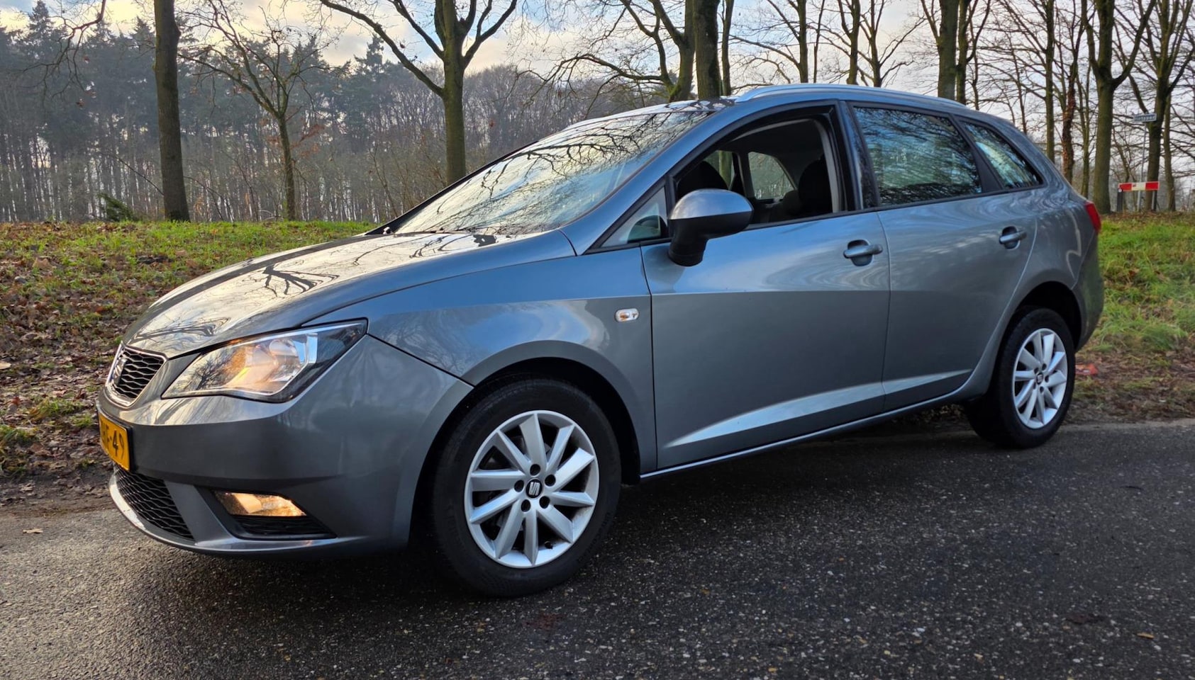 SEAT Ibiza ST - 1.2 TSI Style Dynamic NL Auto ! 2e Eigenaar ! - AutoWereld.nl