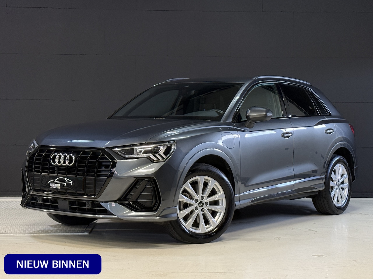 Audi Q3 - 45 TFSI e S edition | 1e Eigenaar | NAP | 2x S-line | Apple Carplay | Sportstoelen - AutoWereld.nl