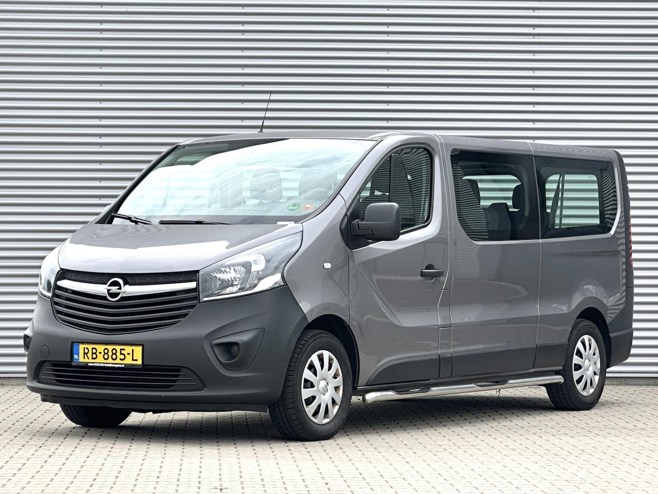 Opel Vivaro Combi - 1.6 CDTI L2H1 BiTurbo personenbus Talento/Trafic - AutoWereld.nl