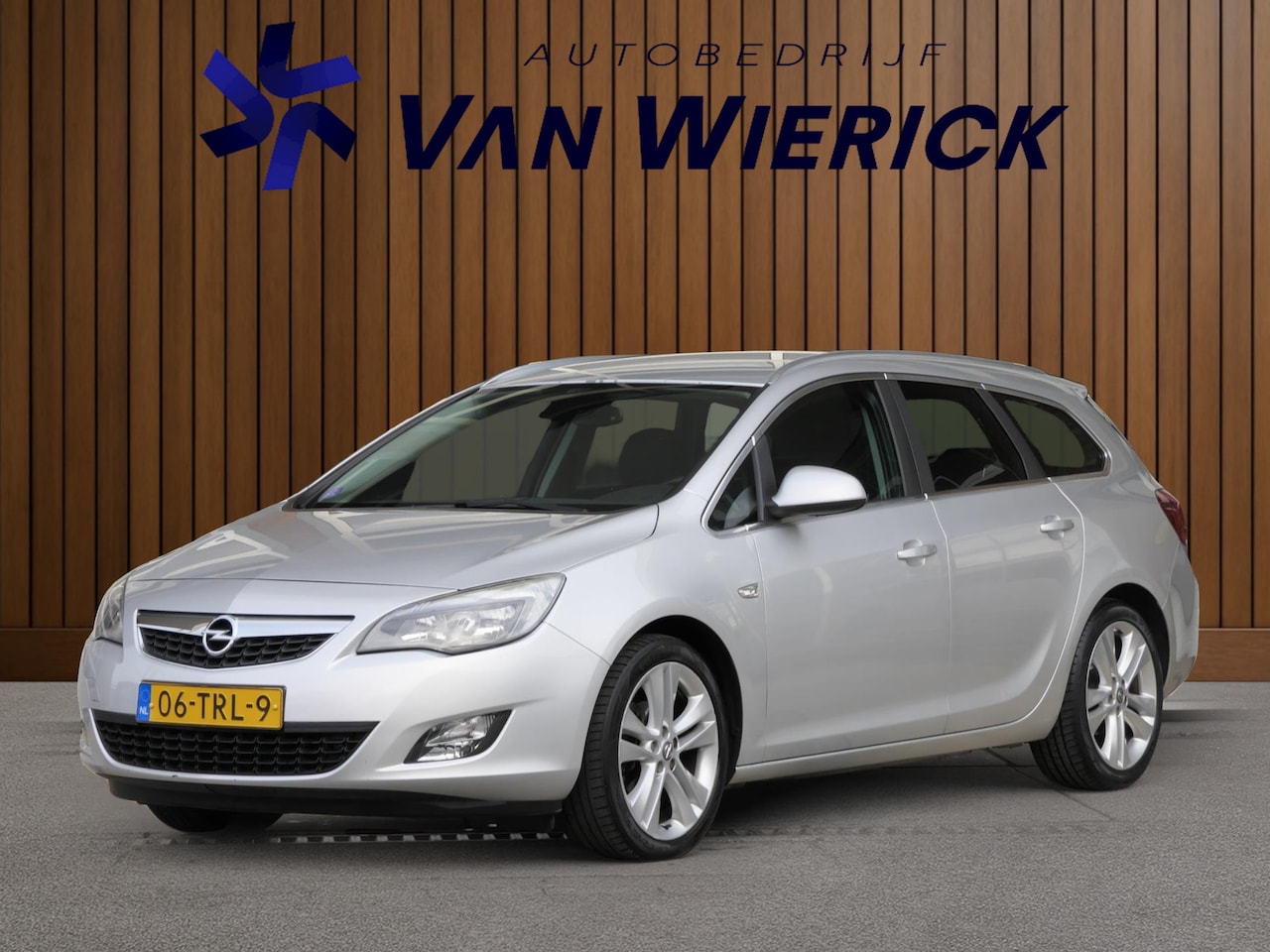 Opel Astra Sports Tourer - 1.4 Turbo Sport 120PK! | Clima | Cruise | PDC | Bluetooth - AutoWereld.nl