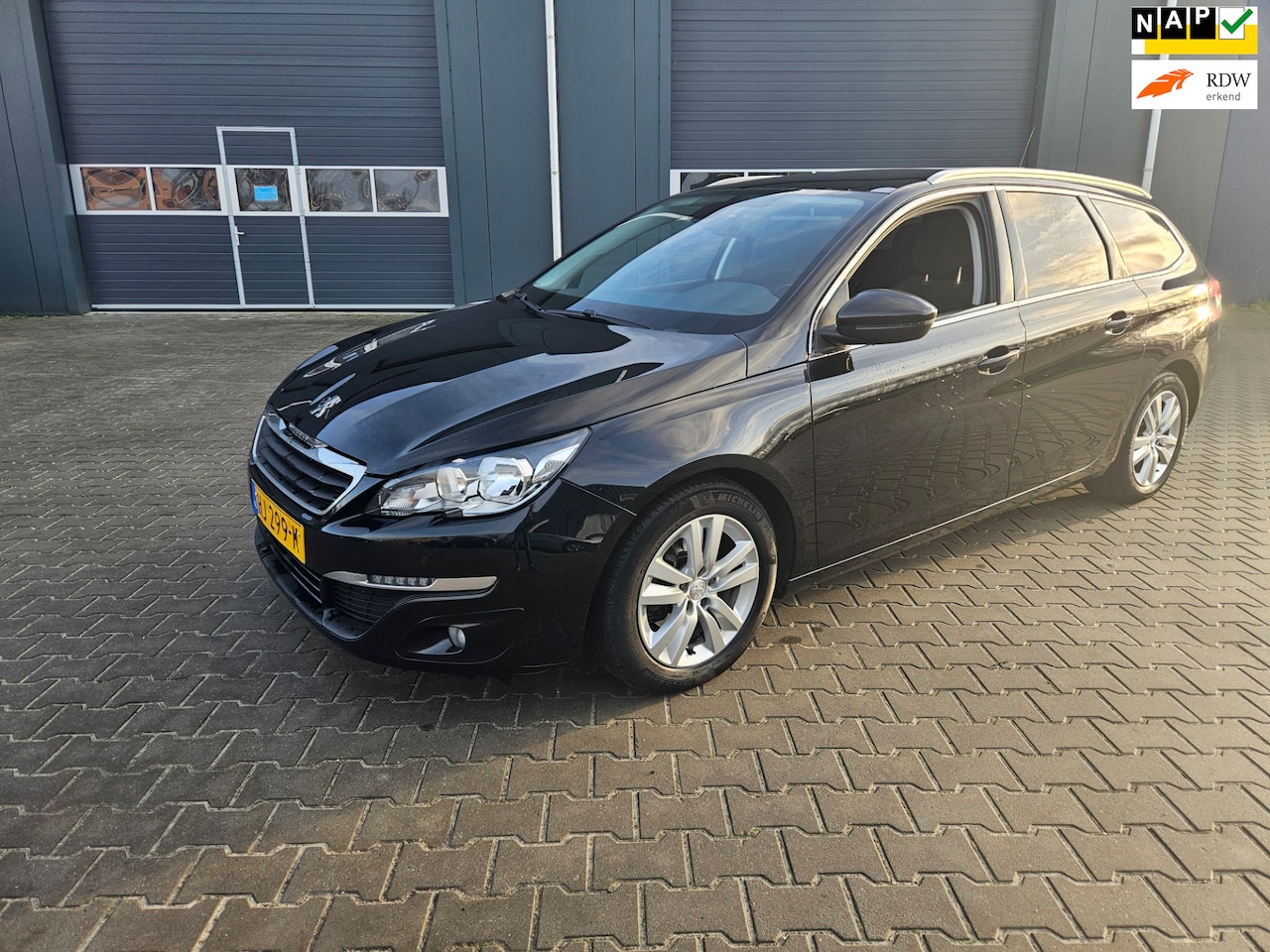 Peugeot 308 SW - 1.6 BlueHDI Pano Blue Lease Executive Pack - AutoWereld.nl