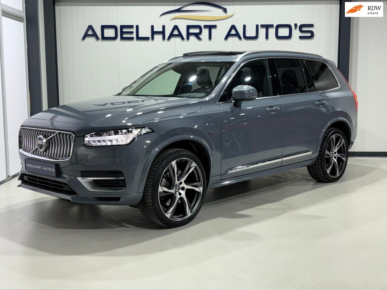 Volvo XC90 - 2.0 T8 Recharge AWD Inscription 7 pers. / Panorama dak / Lederen interieur / Elektrische s - AutoWereld.nl