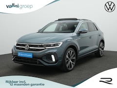 Volkswagen T-Roc - 1.5 TSI 150 pk DSG R-Line | Panoramadak | Trekhaak | Navigatie Discover Pro | IQ Light | A
