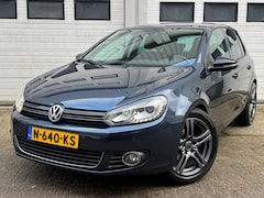 Volkswagen Golf - 1.2 TSI STYLE xenon/led/trekhaak/aut/stoelverwarming/bluetooth/parkeersensoren