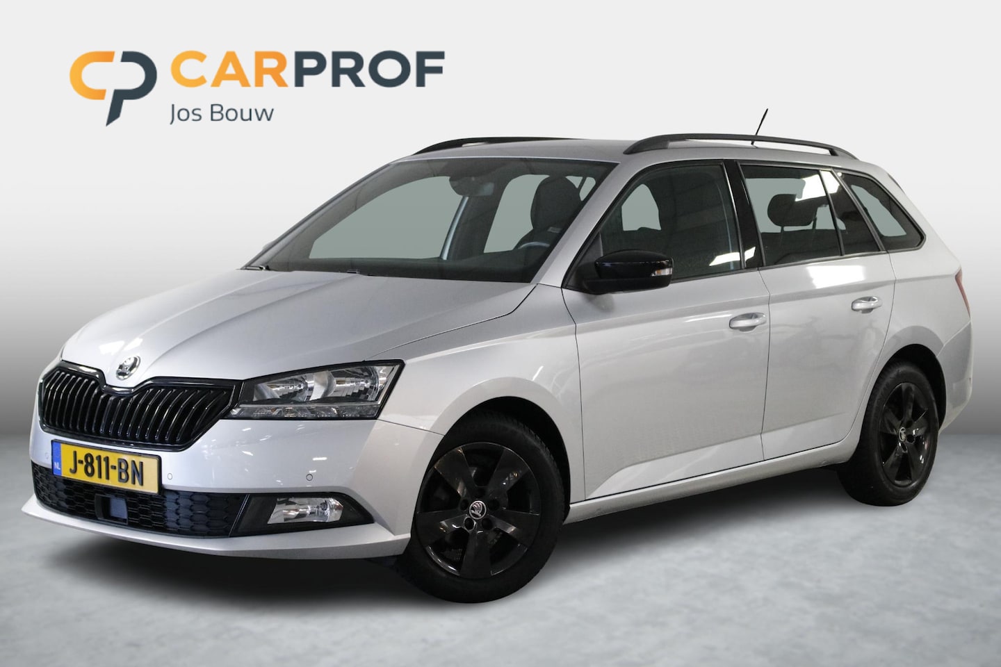 Skoda Fabia Combi - 1.0 TSI Sport Business Clima | Carplay | Camera | Sportstoelen | Nette auto! - AutoWereld.nl