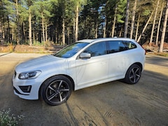 Volvo XC60 - 2.0 D4 FWD R-Design panoramadak