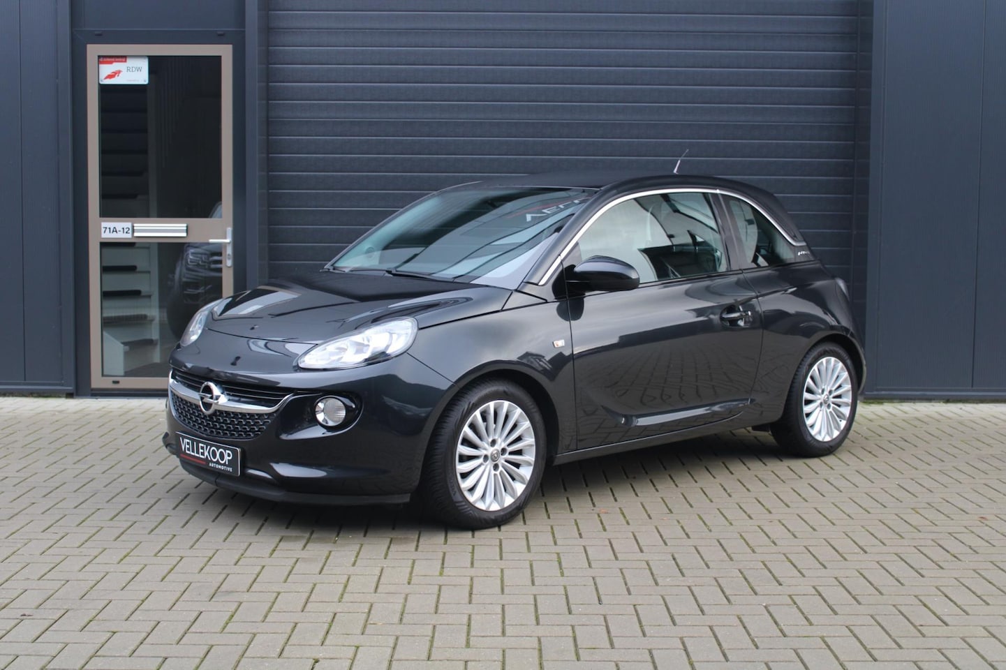 Opel ADAM - 1.2 | Cruise control | Airco | Bluetooth | 95.912 km | Radio | Metallic - AutoWereld.nl