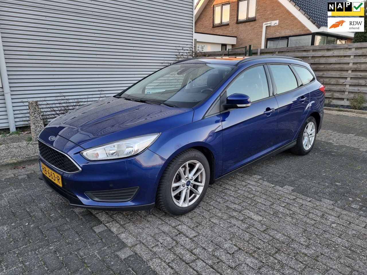 Ford Focus Wagon - 1.0 Trend Edition Airco! Navi! Bj:2015 NAP! - AutoWereld.nl