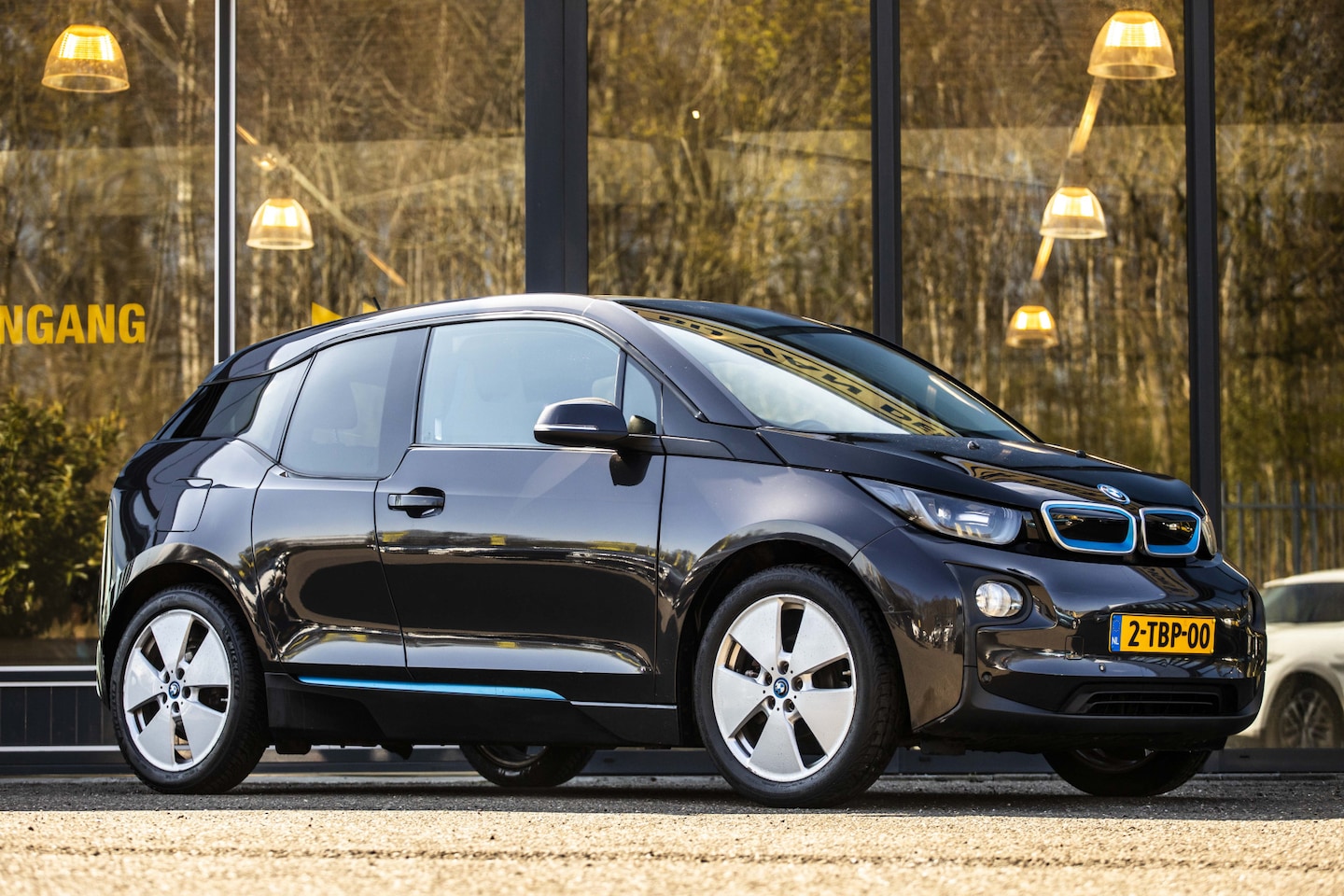 BMW i3 - Basis Comfort 22 kWh - AutoWereld.nl