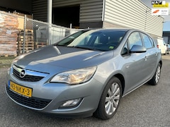 Opel Astra - 1.6 Edition /AUTOMAAT DEFECT/
