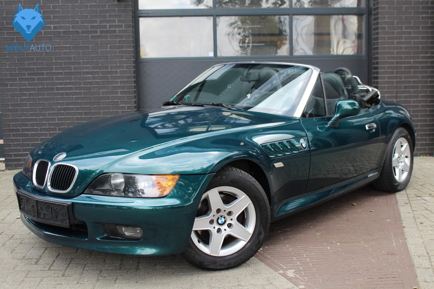 BMW Z3 Roadster - 1.8i Sport Line M Uitvoering FULL SERVICE! AIRCO! Stoelverwarming , ASC, M DIFFERENTIEEL! - AutoWereld.nl