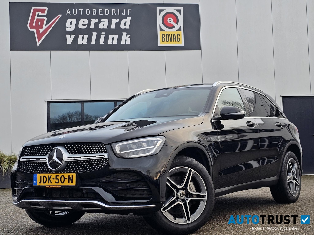 Mercedes-Benz GLC-klasse - 300e PHEV 4MATIC AMG-STYLING TREKHAAK CRUISE NAV - AutoWereld.nl